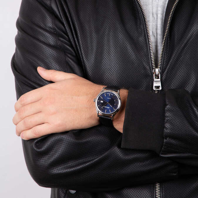 Наручные часы Adriatica A2804.5215A