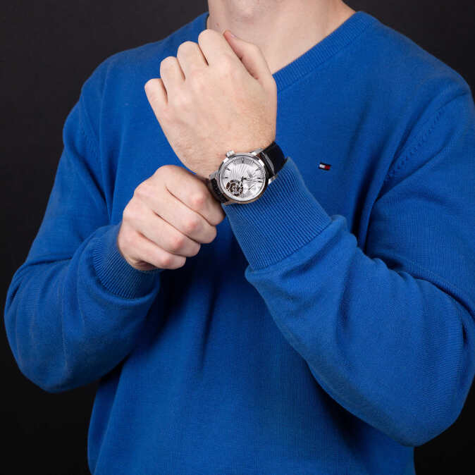 Наручные часы EPOS 3424.183.20.18.25