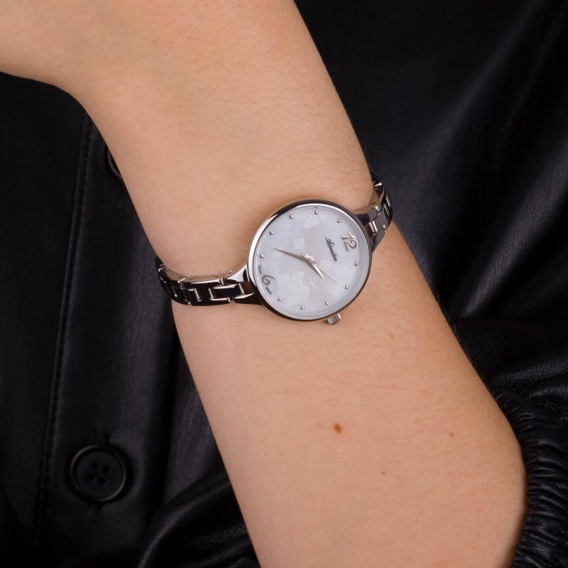 Купить наручные часы Adriatica A3761.517FQ Наручные часы Adriatica A3761.517FQ