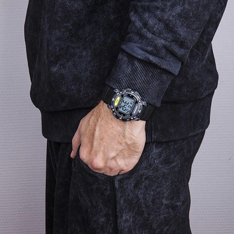 Наручные часы Armitron 40/8291BLK