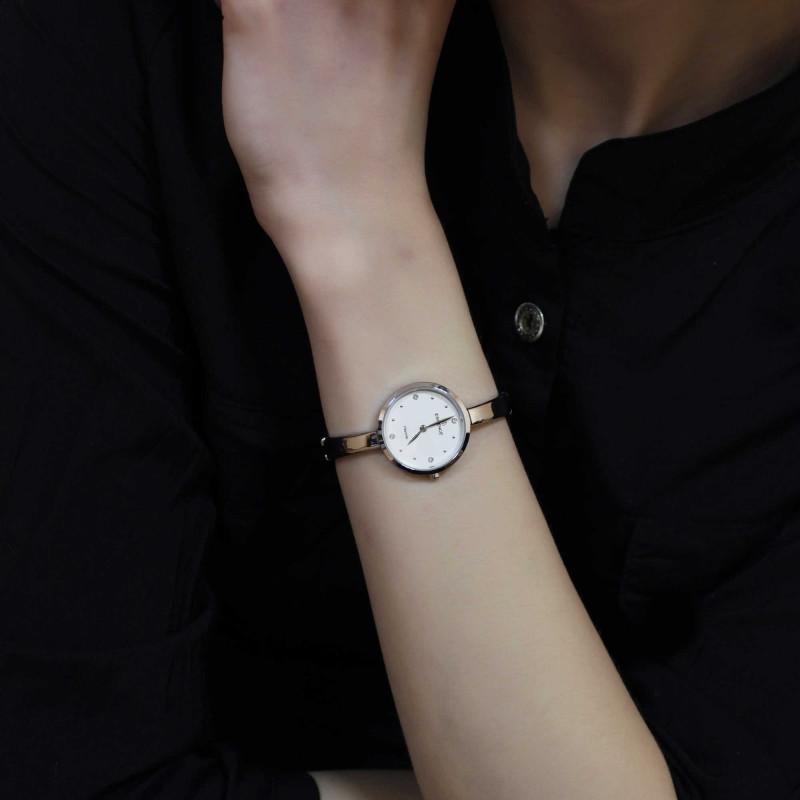Наручные часы Essence D1060.330