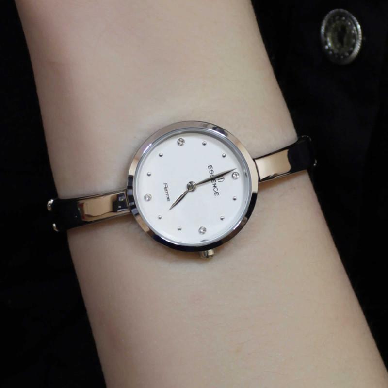 Наручные часы Essence D1060.330